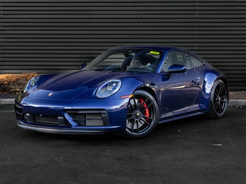 
           
        2024 Porsche 911 Carrera 4 GTS