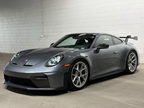 
           New 
        2025 Porsche 911 GT3