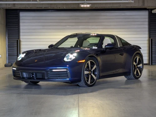 
           
        2024 Porsche 911 4S