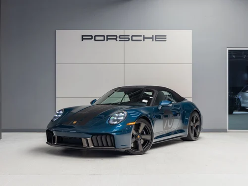 
           
        2026 Porsche 911 Carrera 4 GTS