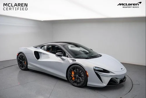 
           
        2023 McLaren Artura Base