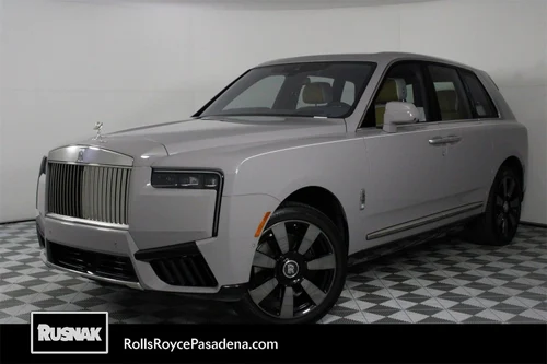 
           New 
        2025 Rolls-Royce Cullinan