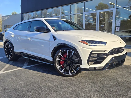 
           
        2022 Lamborghini Urus
