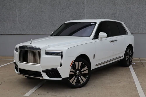 
           
        2026 Rolls-Royce Cullinan Base