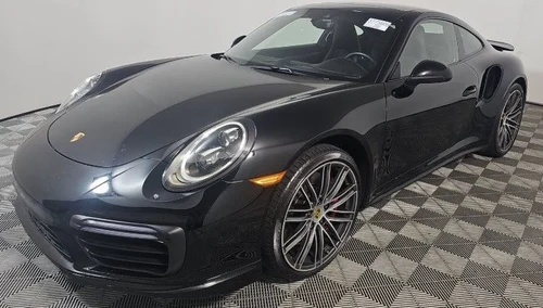
           
        2017 Porsche 911 Turbo PDK Front