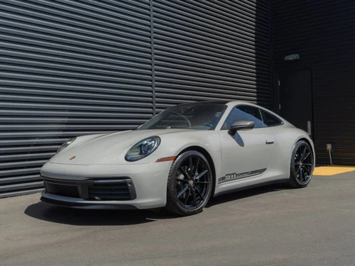 
           
        2023 Porsche 911