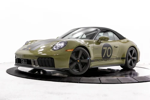 
           New 
        2026 Porsche 911