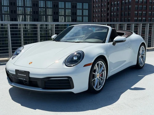 
           
        2020 Porsche 911 Carrera 4S