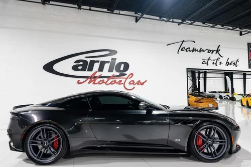 
           
        2019 Aston Martin DBS Superleggera