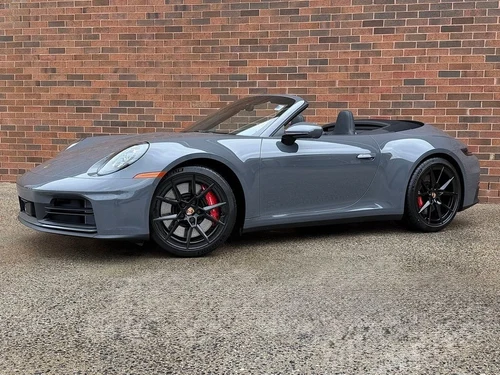 
           New 
        2026 Porsche 911 Carrera 4S