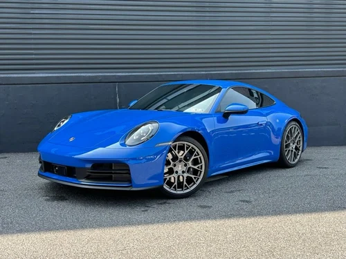 2025 Porsche 911 Carrera