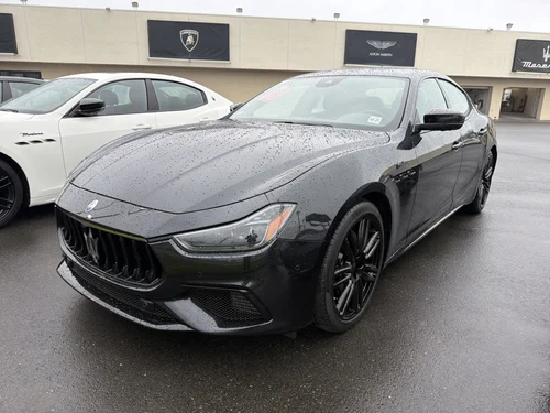 
           
        2023 Maserati Ghibli Modena Q4