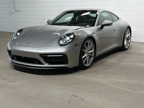 
           
        2024 Porsche 911 Carrera GTS