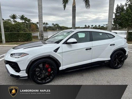 
           
        2024 Lamborghini Urus Performante