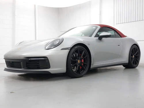 
           
        2024 Porsche 911 Carrera