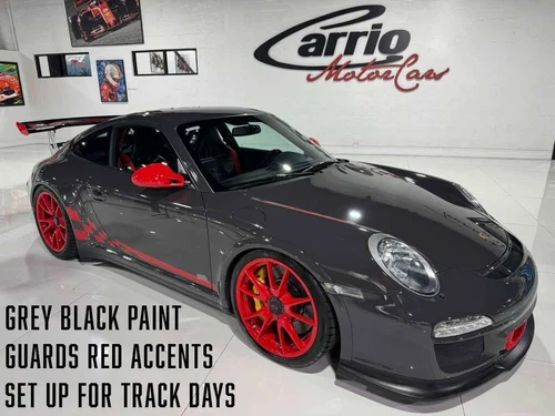
           
        2010 Porsche 911 GT3 RS
