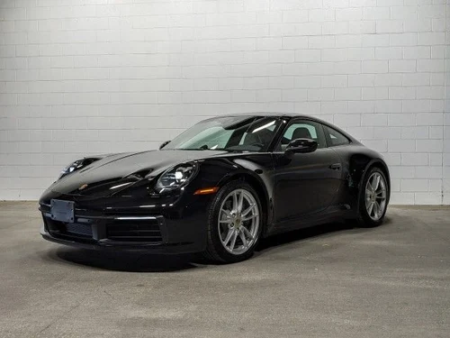 2022 Porsche 911 Carrera