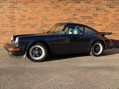 
           
        1987 Porsche 911 Carrera