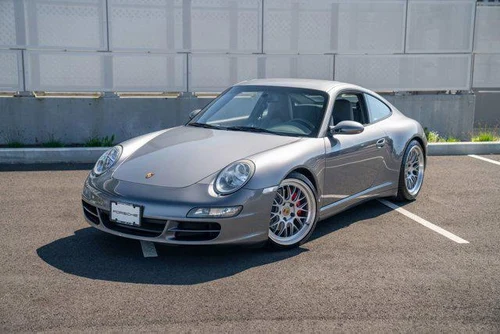 
           
        2006 Porsche 911 Carrera 4S