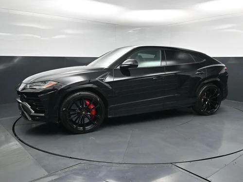 2022 Lamborghini Urus Base