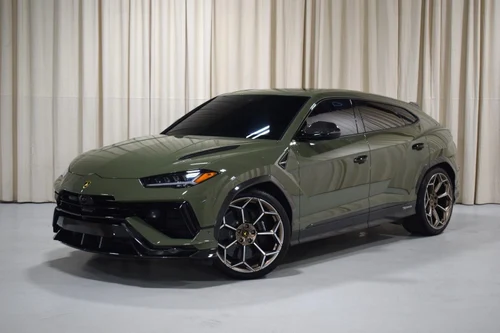 
           
        2024 Lamborghini Urus Performante