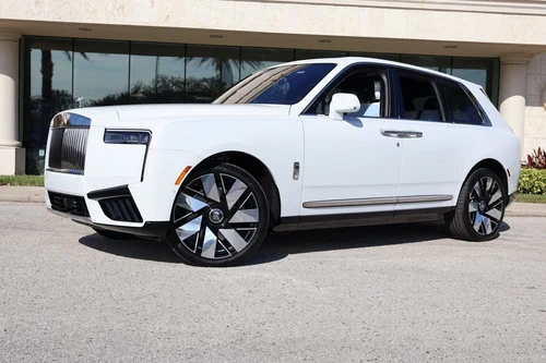 
           New 
        2026 Rolls-Royce Cullinan