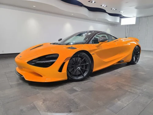 
           
        2025 McLaren 750S Coupe