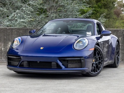 
           
        2024 Porsche 911 Carrera GTS