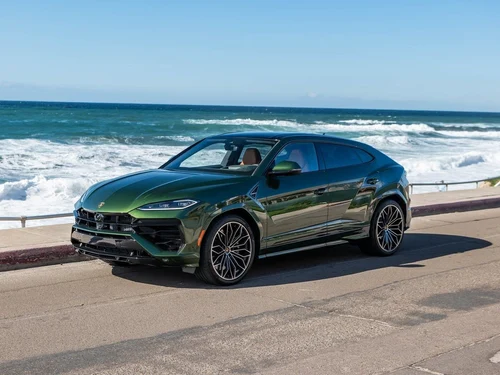 
           New 
        2025 Lamborghini Urus SE