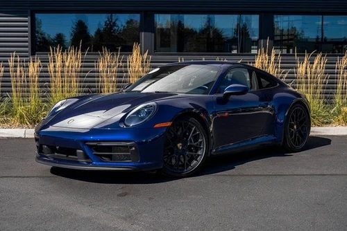2024 Porsche 911 Carrera GTS