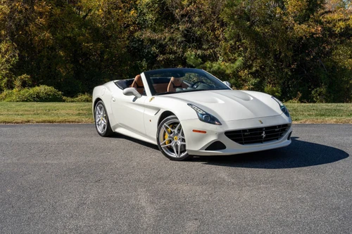 
           
        2015 Ferrari California T