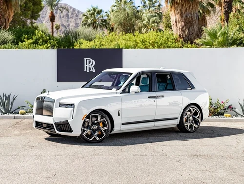 
           New 
        2025 Rolls-Royce Black Badge Cullinan