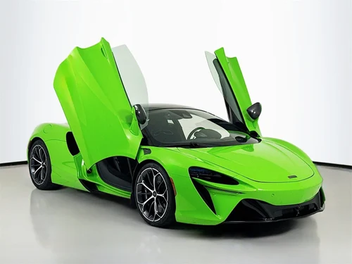 
           
        2025 McLaren Artura Performance