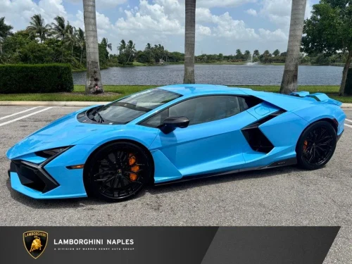 
           New 
        2026 Lamborghini Revuelto Base