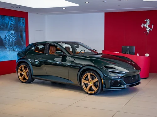 
           
        2025 Ferrari Purosangue Base