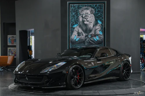 
           
        2018 Ferrari 812 Superfast w