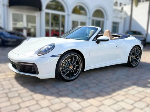 
           
        2024 Porsche 911