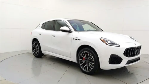 
           New 
        2024 Maserati Grecale GT