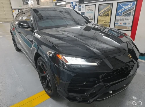 
           
        2019 Lamborghini Urus Base