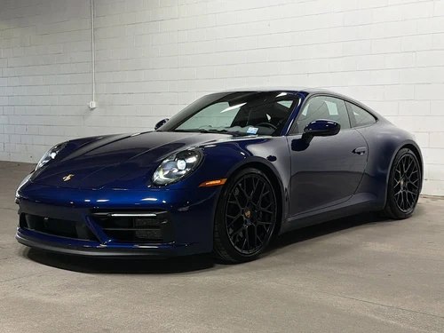 
           New 
        2024 Porsche 911 Carrera GTS