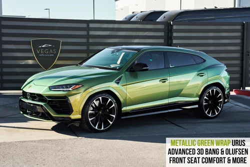 
           
        2022 Lamborghini Urus