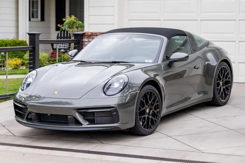 
           
        2024 Porsche 911 Targa 4 GTS