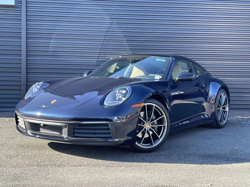 
           
        2021 Porsche 911