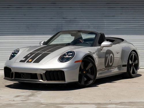 
           New 
        2026 Porsche 911 Spirit 70