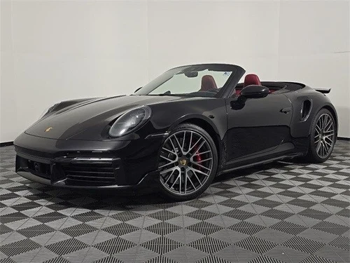 
           
        2023 Porsche 911