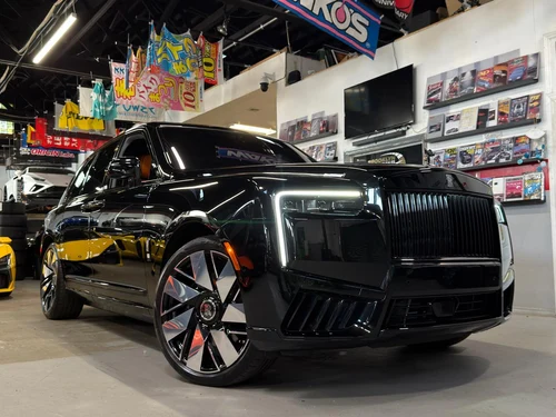
           
        2025 Rolls-Royce Cullinan RR