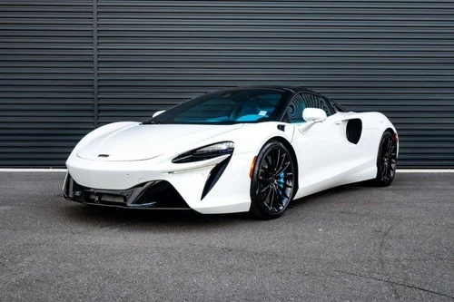 2025 McLaren ARTURA TECHLUX