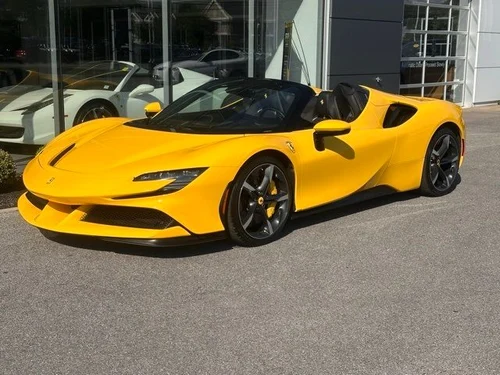 
           
        2022 Ferrari SF90 Spider Base