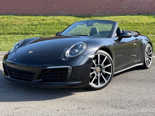 
           
        2017 Porsche 911 Carrera 4