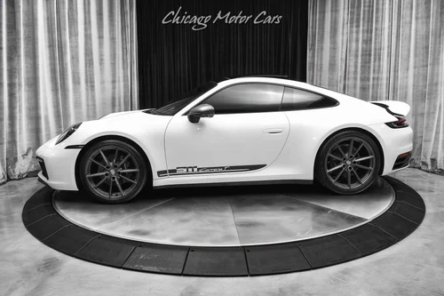 
           
        2023 Porsche 911